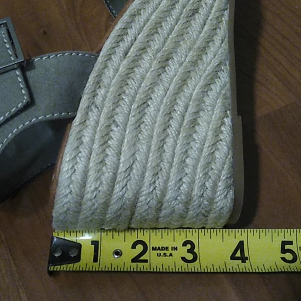 Shoes-Brand New - Picture 11 of 11
